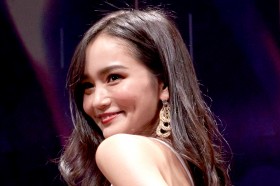 �y���{�f�B���z�u���ʓI�ɂ����邭�Ȃ����v�{�����[���A�b�v�������K�������A�{�f�B���C�N�Łg���₵���q�h�̌^������