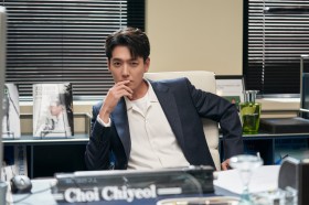 �w�C���^�E�X�L�����_���x�Řb�蕦�����I�`�����E�M�����z�́g�[�����h�Ƀn�}��o����3�I�y�n���O�NTIMES Vol.94�z