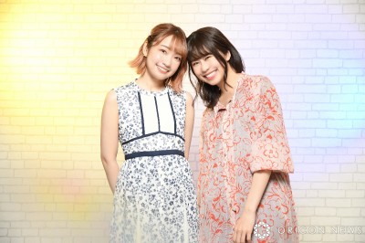 BanG Dream!』Poppin'Party・大塚紗英さん＆大橋彩香さんの寄せ書きサイン色紙 | ORICON NEWS