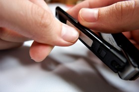 �u�܂̏c�����V���̃T�C���v�͖{���H �����ł��錴���ƃP�A���@�Ƃ́y��t�ďC�z