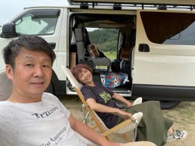 �u��������Ȃ�Ԃ͎����Ȃ��v�v�ƌ��킵���񑩂��A�Ȃ��g�Ȃ݂�����h���̂ɁH�u�X�i�t�L���̂悤�Ȑ����ɓ���v