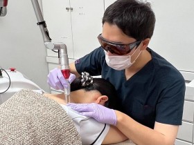 �ɂ݂őS�g�������c�^�g�D�[�̃J�W���A�����Ɉ�t���񌾁u�����ɂ�3�`5�N�A���Y�Ԃ𔃂��邭�炢�̔�p��������v