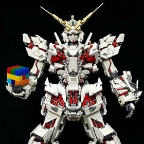 �u���ꂪ���S����?�v�܂��ɏ��̗̈�c�K���_�������S�u���b�N�ō��V�l�r���_�[��SNS����