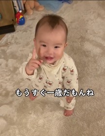 �M�t�e�b�h�c�H ����7�����Ń}�}�̌��t�𗝉����Ă��܂��j�̎q