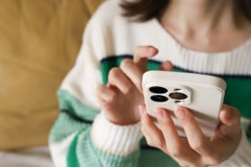 �y�w�d�q�R�~�b�N�T�[�r�X�x���p���Ԓ����z�ۋ��̂��������́u�����ǂ݁v�A���p�҂̔����ȏオ���ۋ�