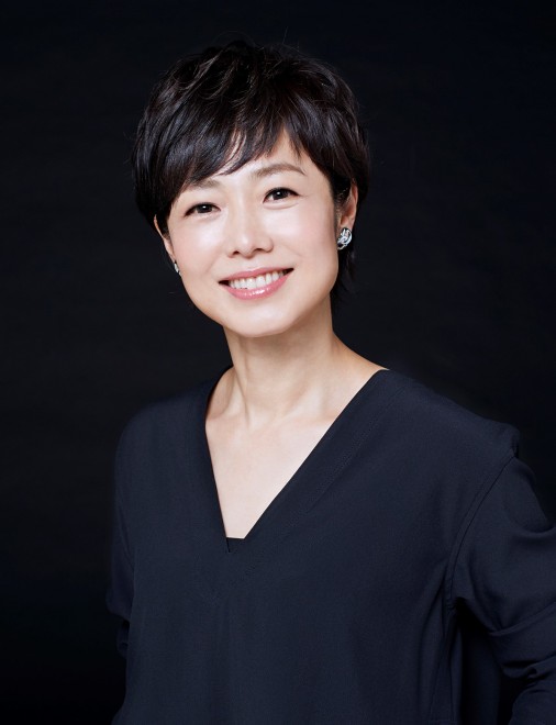 フリーの有働由美子アナは人間味あふれる姿に好感の声多数（C）ナチュラルエイト