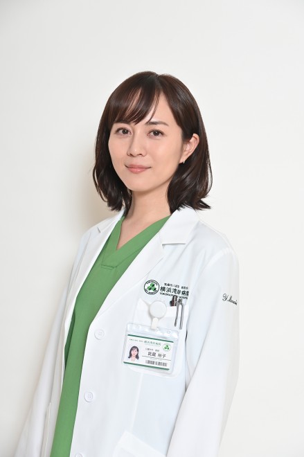 �w�V��`�苒�x�ɏo�������È����iC�j���{�e���r