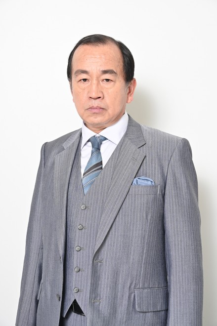 �w�V��`�苒�x�ɏo������U�ؓ����iC�j���{�e���r