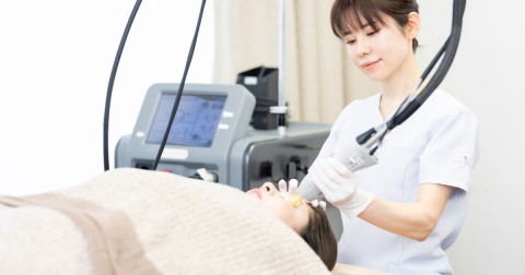 経営破綻のサロンが続々…一方でキッズ向け“セルフ脱毛”サロンが増加　小学生の施術に美容外科医が警鐘「安全性や実態に懸念」