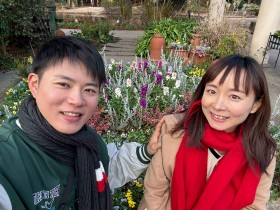 【年の差カップル】13歳差の夫婦、なぜ“性事情”まで明かす?