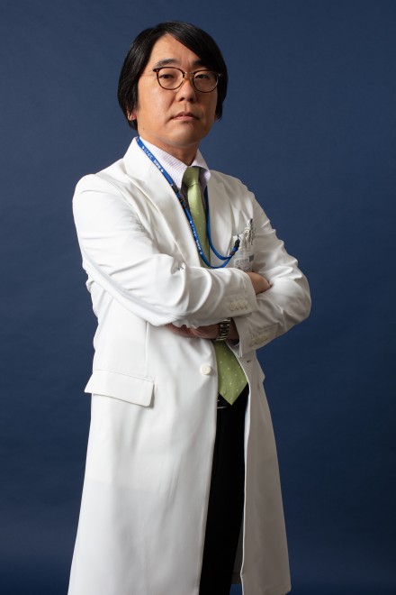 �h���}�w�X�J�C�L���b�X���x�ɏo������{���́iC�j�e���r����