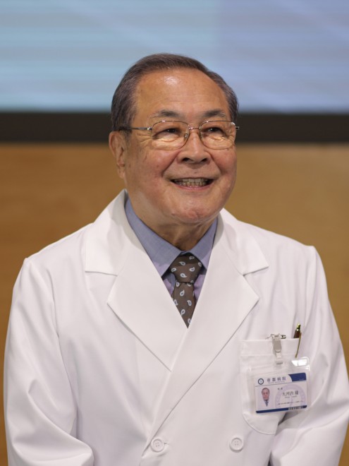 �h���}�w�X�J�C�L���b�X���x�ɏo�����鏬�앐�F�iC�j�e���r����