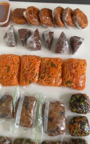 予算2000円で6品…離れて暮らす父に娘が作った”仕送りゴハン”動画が674万回再生、今まで受けた愛を「全力で返す」