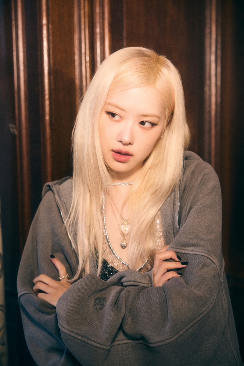BLACKPINK ロゼ rosie ロージー 日本盤 特典　7点セット 楽天市場】☆YG特典☆ ROSE - first studio album 「rosie