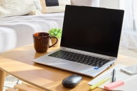 �y�ҏW�����r���[�z�V�����ɂ������߂̃p�\�R�����Ăǂ�H ���Ƃ�r�W�l�X�c�}���`�Ɋ��􂷂�m�[�g�p�\�R���umouse B4-I7U01SR-A�v��O�ꃌ�|�[�g�I