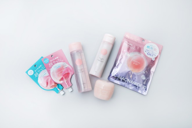 �w�����Ղ�x�V���[�Y�B���ϐ��A���t�A�N���[���A�V�[�g�}�X�N�A�p�b�N�����C���A�b�v�B���R���̃Z���~�h�Ɠ��_�ۂ��z������A�Ղ�Ղ�̃W�����̂悤�ȃe�N�X�`���[�������I