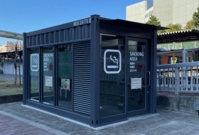 �y���s�z������O�ɘH��i���̑S�ʋ֎~ �u�i����������Ȃ��I�v�̐��ɂǂ�������H �{�Ƃ̘A�g�A���΂��Ŏ��c�^�ۂ̒��ł̕���