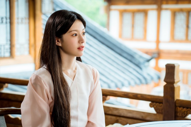 Netflixシリーズ『還魂』独占配信中