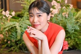 野田愛実、自身初のアニメOPテーマ「衝動」タイトルに込めた想いとは？　「聴いてくれる誰かの衝動をそっと応援したい」