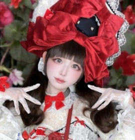 女装モデルの父、2人のママが子どもを連れていると勘違いされることも…それでも“自分らしさ”を貫く思いとは