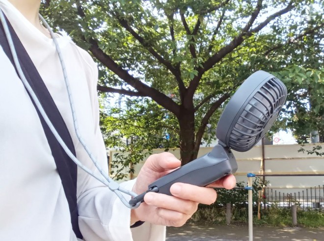 ���Y���iRHYTHM�j�̃n���f�B�t�@���uSilky Wind Mobile 3.2�v���g���Ă݂��I