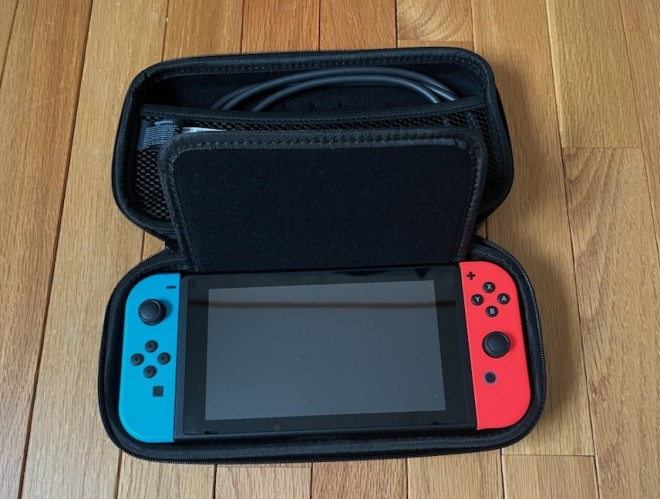 Nintendo Switch 本体 使用感あり 黒　ゲームプレイ問題なし Nintendo Switch 本体 使用感あり 黒 ゲームプレイ問題なし