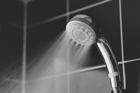 �ߐ��A���e�ȂǁA�⊴�c�g�����Ɛ�����h�Ɍ����������߃V�����[�w�b�h5�I�y���t�@�E�~���u���Ȃǁz