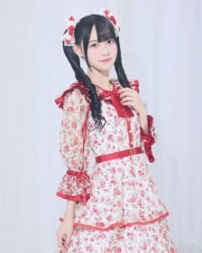 前髪、触覚…日本独自のテクニックも　アイドルの前髪は、なぜ崩れない？ 