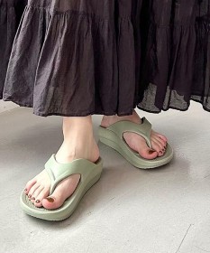 �������ꂵ�������Ȃ��c���J�o���[�T���_���������̉��i�Ŕ�����I�yAmazon�v���C���f�[�E2000�~�䂩��z