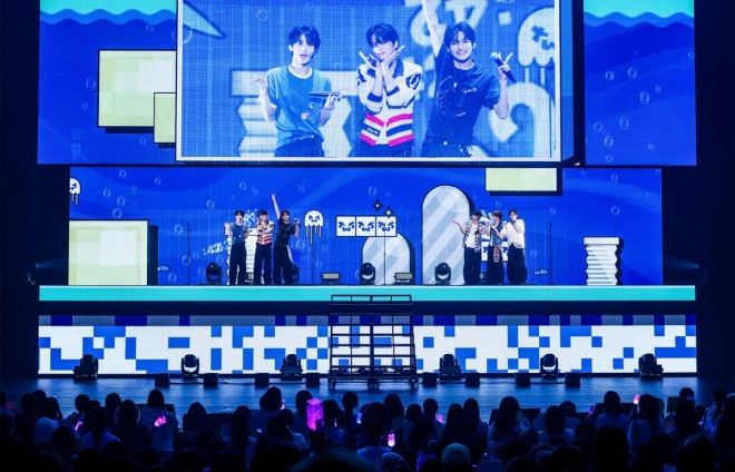 TWS̓{cA[w2025 TWS TOUR '24/7:WITH:US' IN JAPANx@LwHBGz[iPj&iCj PLEDIS Entertainment