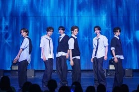 「曲によってキャラクターがガラリと変わる表現力が素晴らしい」　SNS総フォロワー数700万人の ダンス系インフルエンサー・小山銀次郎が語るTWSの魅力