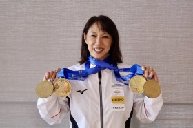 ���J���q�A�V���K�|�[������4�̋����_�����l���@���S�R�Ă̐�ɉ萶�����C�����u�݂Ȃ���̉�����͂ɂ��čŌ�܂ŉj���؂�܂����I�v�y�A��10��ځz