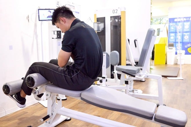 1日5分」トレーニングでSnow Man・目黒蓮のような“シックスパック”を