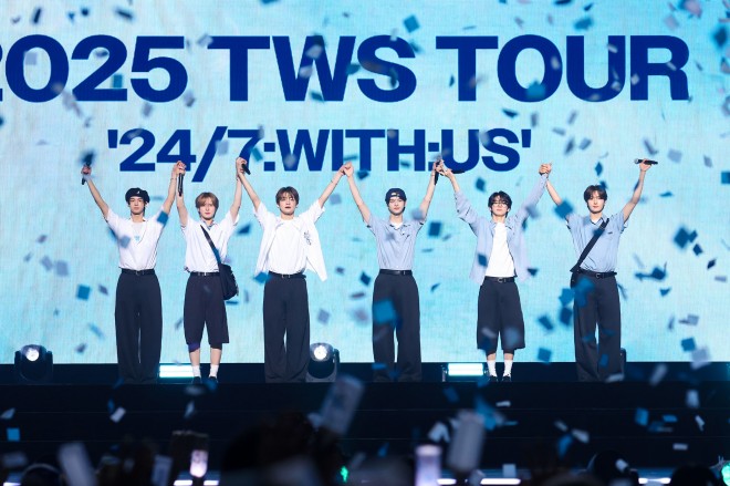 iPj&iCjPLEDIS Entertainment