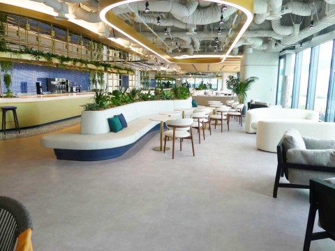 ���E���W�G���A