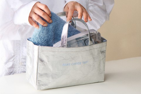 �}�`�t���Ŏ��[�͂��o�c�O���̃V���o�[�o�b�O