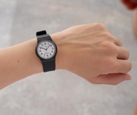 �u���̉��i�ł����܂�!?�v�u�������Ȃ̂ɑ��@�\�v5000�~�ȉ��̂������ߘr���v���X�}�[�g�E�H�b�`6�I�y�`�[�v�J�V�I�E�V���I�~�Ȃǁz