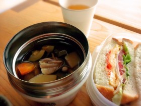 �u�����ɂ܂����C�����v�u��x�g���Ǝ�����Ȃ��v�l�C�u�����h�őI�� �ۉ��ٓ������t�[�h�W���[��������5�I