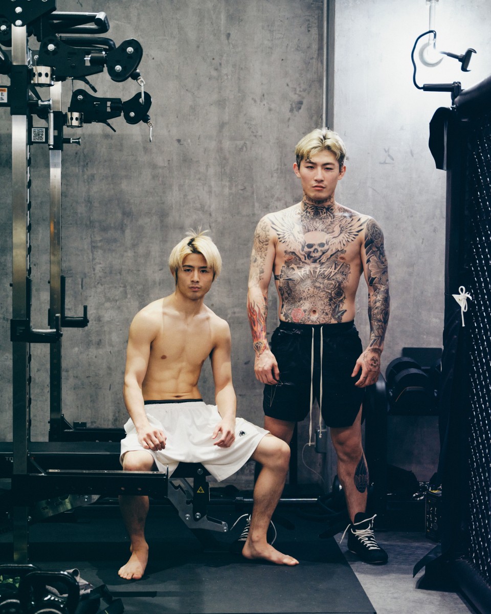 �i������j���{��.���{�@�y�B�e�^�r�{�j�F�z �iC�jORICON NewS inc.