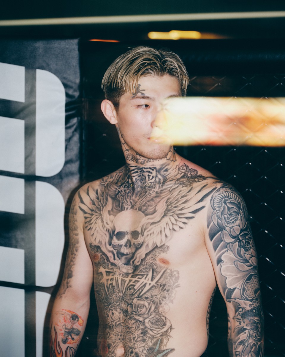 ���{�@�@�y�B�e�^�r�{�j�F�z �iC�jORICON NewS inc.