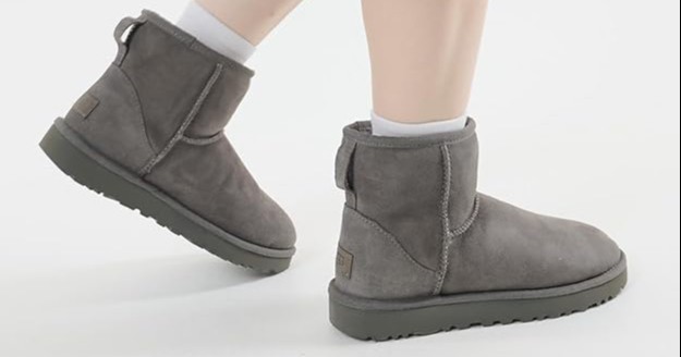 素足でも気持ちいい」「厚底でスタイルアップ」UGG（アグ）の秋冬
