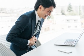 急な腹痛、過敏性腸症候群(IBS)かも? ピンチ回避の対策や繰り返す不調、秋口はとくに注意【医師に聞く】