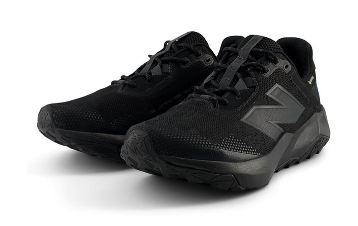 [�j���[�o�����X] �����j���O�V���[�Y DynaSoft Nitrel v6 GTX