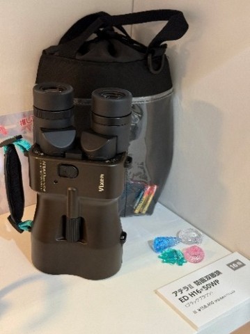 「天井席でもドーム最前レベル」　ビクセン最新モデル〈アテラ II〉が叶える“推しとの距離ゼロ”体験