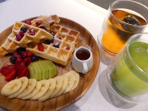 DRINK STAND 1-1-1 / �h�����N�X�^���h �X���[����