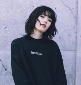 いきなりモデルになれる? 適応障害、引きこもりで自暴自棄に…容姿に自信のなかった少年が「ノンバイナリーモデル」に転身したきっかけ