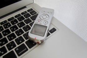 �u��b�̕��������[���v�u�����N���������N�v�r�W�l�X���ނɕ֗��Ȃ������߃{�C�X���R�[�_�[