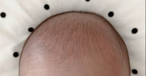 赤ちゃん薄毛界隈がザワついた…いつフサフサになるか見入ってしまう1年間の薄毛記録「眼福！」「画面から赤ちゃんの香りしそう」