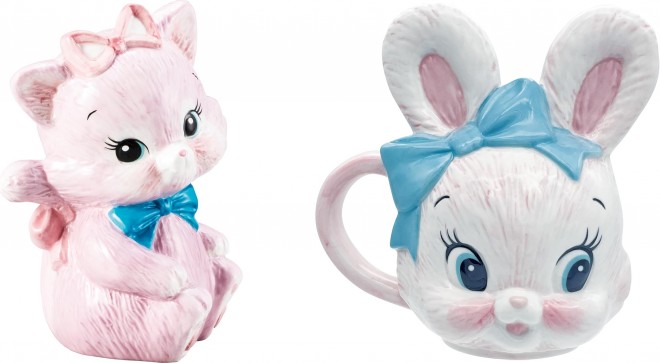 夢かわ・レトロ・乙女チック」「可愛すぎて震える」平成レトロ“SWIMMER