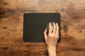 �u�ꏊ����炸�ۂ��ۂ��v�₦������̃f�X�N���[�N����������ŐV�}�E�X�p�b�h���v���I�߂���